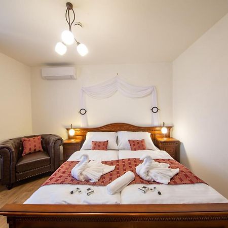 Residence Safari Resort - Chateau Borovany  Ngoại thất bức ảnh